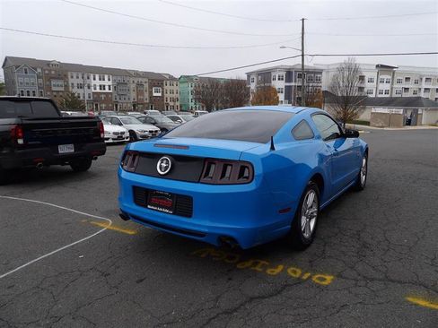 Used 2013 Ford Mustang Coupe image 6
