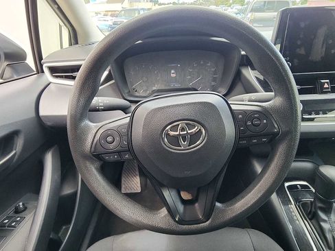 Used 2023 Toyota Corolla LE image 15