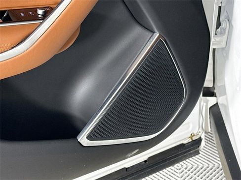 Used 2024 Jaguar F-PACE R-Dynamic S image 21