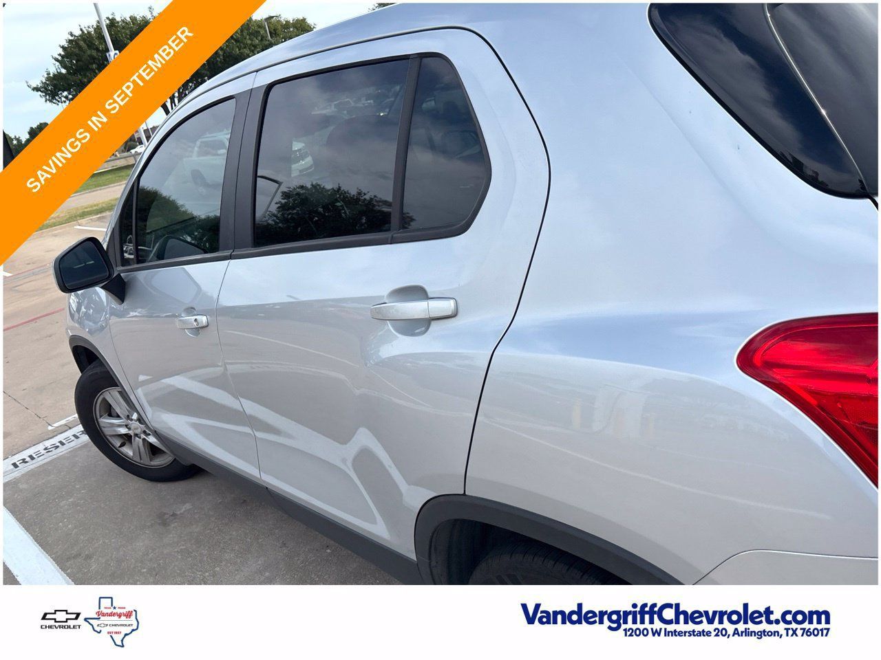 Used 2021 Chevrolet Trax LS w/ Tint and Cruise Package FWD image 13