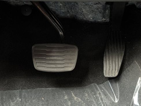 Used 2024 GMC Canyon Elevation w/ Trailering Package image 39