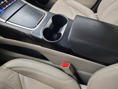 Used 2017 Lincoln MKX Reserve w/ Driver Assistance Package image 26