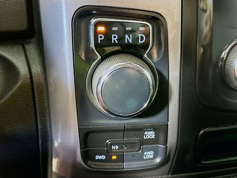 Used 2024 RAM 1500 Classic SLT image 18