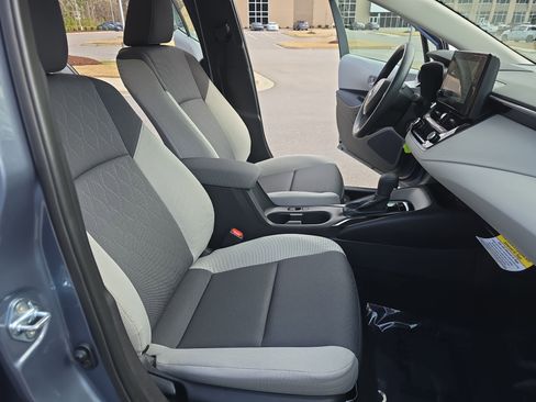 Used 2026 Toyota Corolla LE image 10