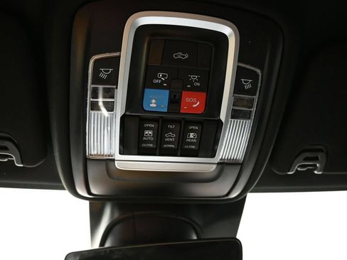 New 2026 RAM 2500 Laramie w/ Night Edition AWD/4WD image 31