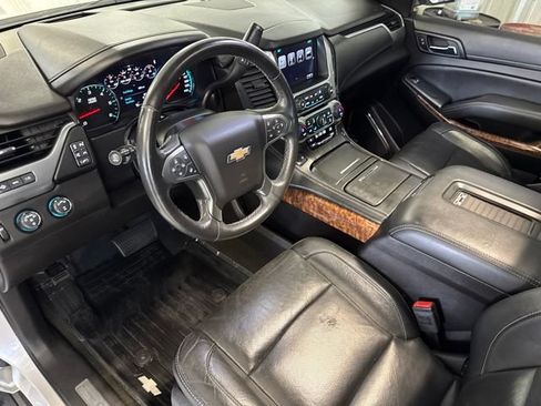 Used 2017 Chevrolet Suburban Premier AWD/4WD image 49