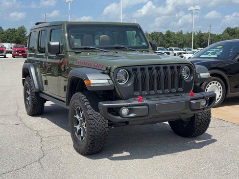 Used 2023 Jeep Wrangler Unlimited Rubicon w/ Steel Bumper Group AWD/4WD image 2