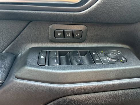 Used 2027 Toyota Land Cruiser w/ Premium Package AWD/4WD image 18