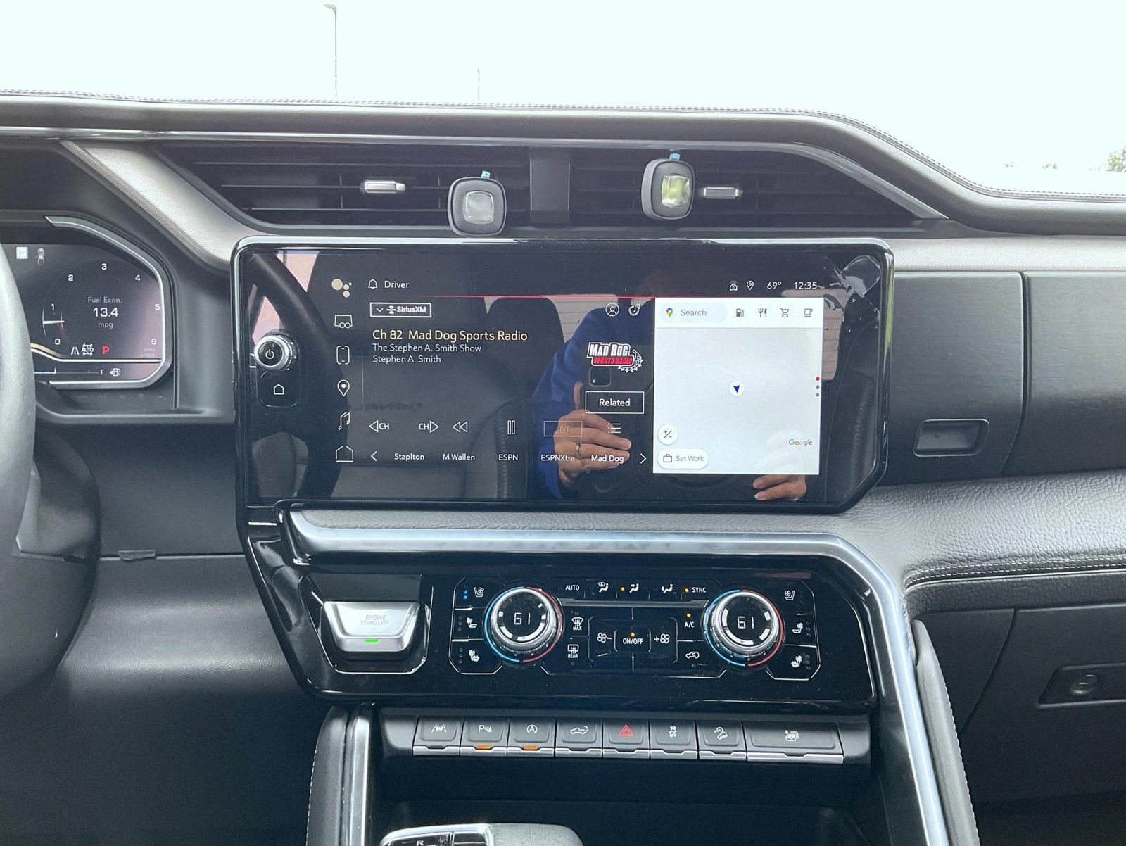 Used 2022 GMC Sierra 1500 Denali AWD/4WD image 13