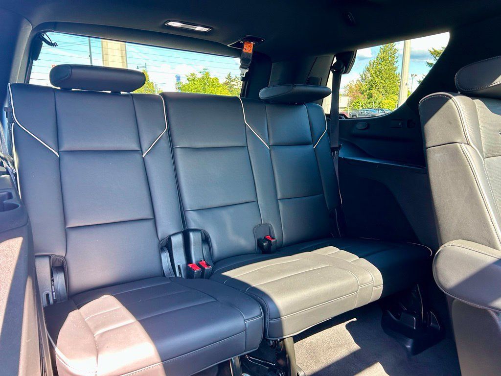 Used 2024 Cadillac Escalade Sport AWD/4WD image 16