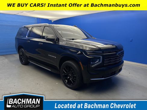Used 2026 Chevrolet Suburban High Country w/ Sun And Tow Package AWD/4WD image 1
