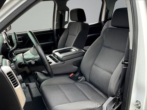 Used 2018 Chevrolet Silverado 1500 LT w/ All Star Edition image 17