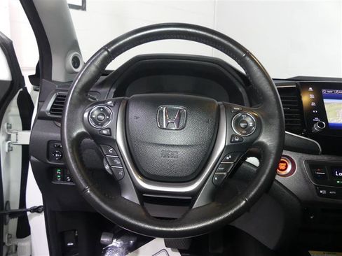 Used 2023 Honda Ridgeline RTL-E image 30