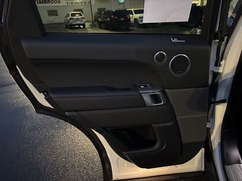 Used 2020 Land Rover Range Rover Sport HSE image 15
