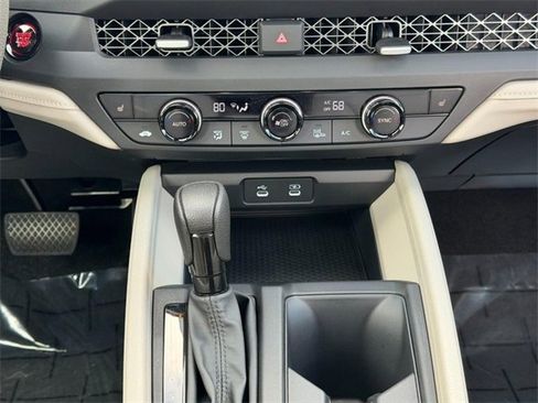 Certified 2025 Honda Accord SE image 14