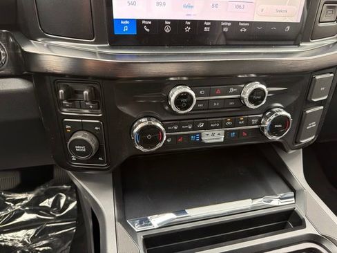 New 2026 Ford F250 Lariat AWD/4WD image 19