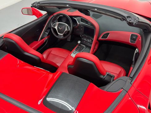 Used 2014 Chevrolet Corvette Stingray Convertible w/ 3LT Preferred Equipment Group image 14