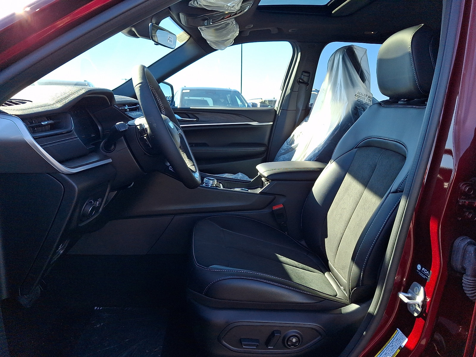 New 2026 Jeep Grand Cherokee Altitude AWD/4WD image 5