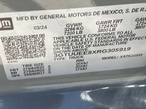 Used 2024 GMC Sierra 1500 AT4 image 24