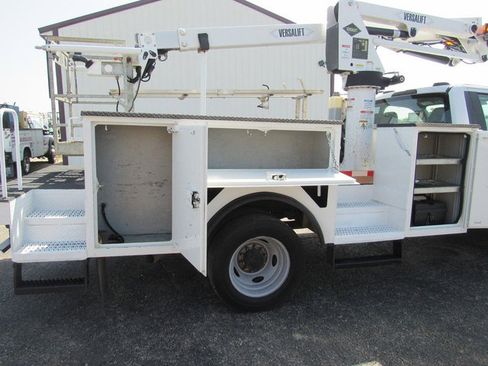 Used 2021 Ford F550 4x4 Regular Cab Super Duty image 20