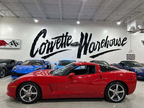Used 2009 Chevrolet Corvette Coupe w/ Preferred Equipment Group image 32