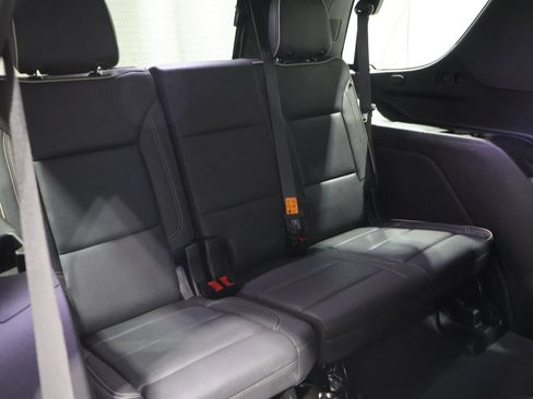 Used 2024 Chevrolet Tahoe Premier AWD/4WD image 23