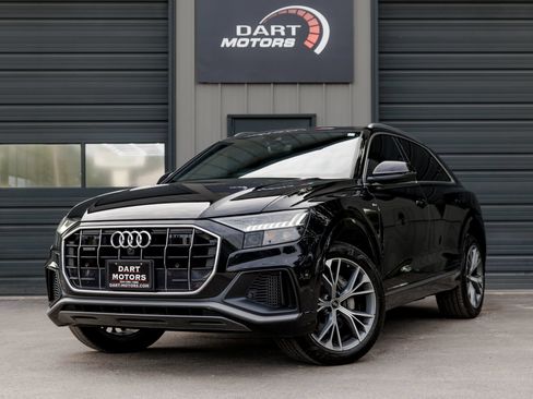 Used 2021 Audi Q8 Premium Plus w/ Premium Plus Package AWD/4WD image 3