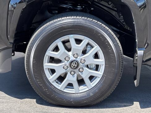 Certified 2026 Toyota Tacoma SR5 RWD image 33