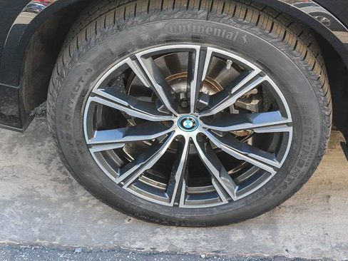 Certified 2023 BMW X5 xDrive45e w/ M Sport Package image 8