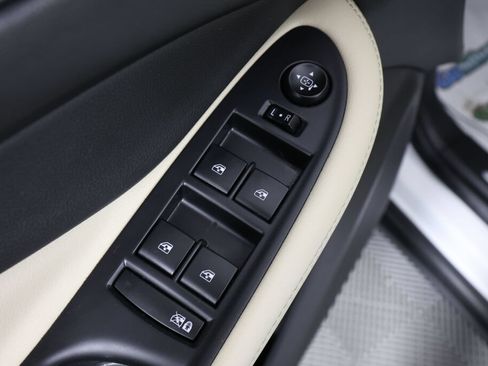 Used 2017 Buick Envision Essence w/ LPO, Hit The Road Package FWD image 31