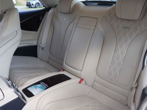 Used 2017 Mercedes-Benz S 550 Cabriolet image 11
