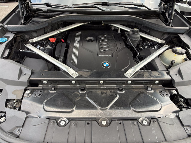 Used 2019 BMW X5 xDrive40i w/ Premium Package 2 AWD/4WD image 28