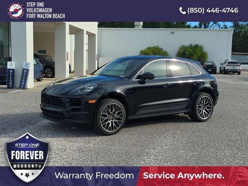 Used 2020 Porsche Macan S AWD/4WD image 1