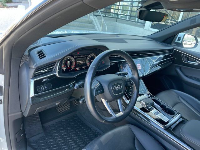 Used 2021 Audi Q8 Prestige w/ Prestige Package AWD/4WD image 7