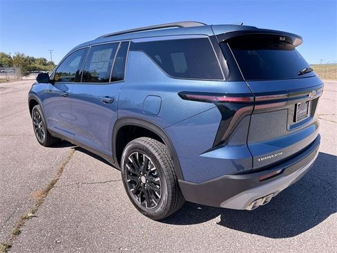 New 2026 Chevrolet Traverse LT w/ Sun and Wheel Package image 6