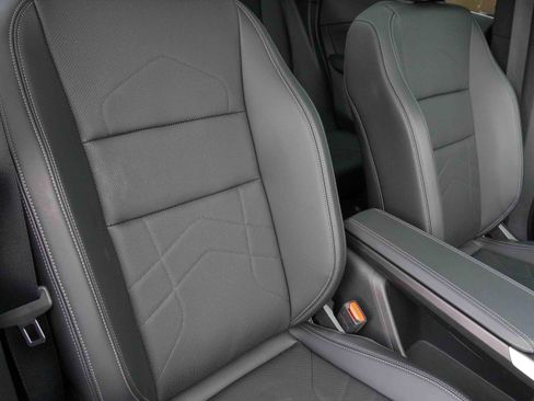 Certified 2026 BMW X1 xDrive28i image 13