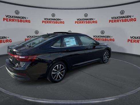 New 2026 Volkswagen Jetta SE image 8