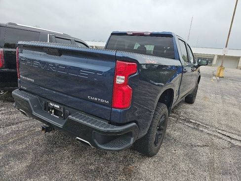 Used 2019 Chevrolet Silverado 1500 Custom Trail Boss w/ Custom Convenience Package AWD/4WD image 12