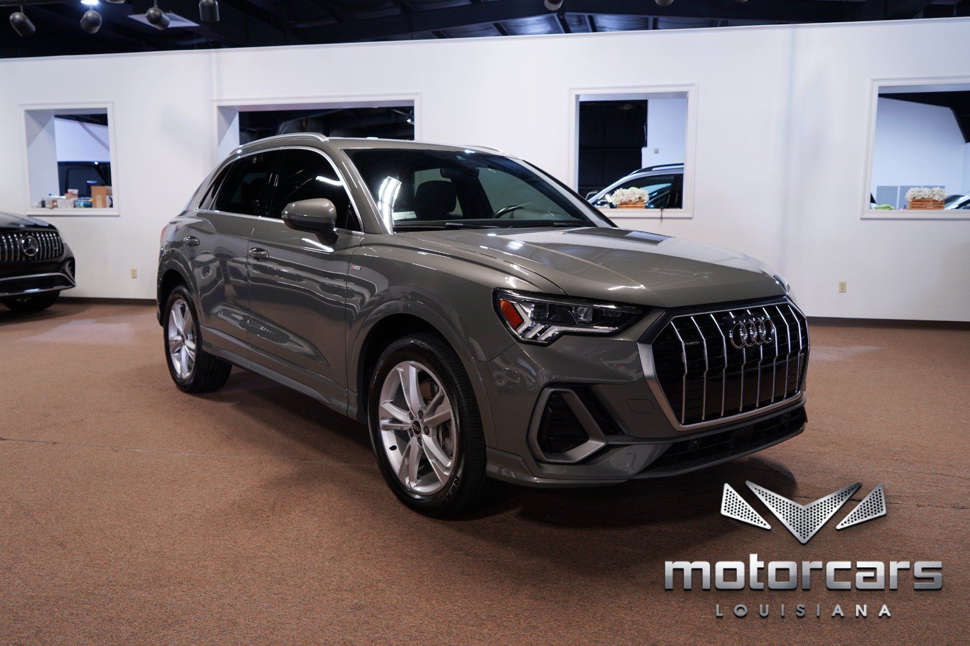 Used 2022 Audi Q3 2.0T Premium Plus w/ Premium Plus Package AWD/4WD image 9