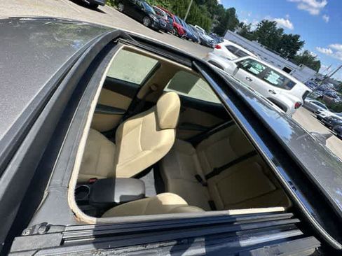 Used 2013 Hyundai Elantra GLS w/ Preferred Pkg FWD image 6