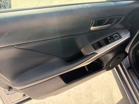 Used 2018 Lexus IS 300 image 12