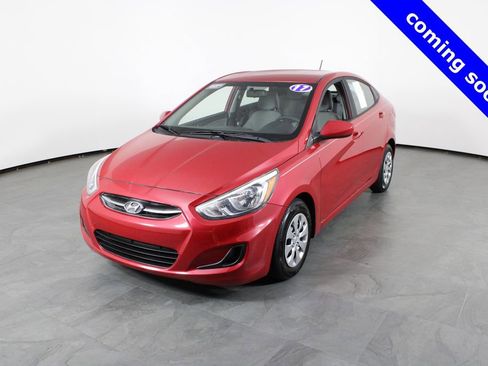 Used 2017 Hyundai Accent SE image 1