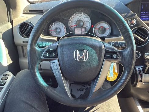 Used 2014 Honda Pilot LX image 10