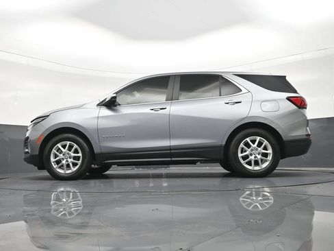 Used 2024 Chevrolet Equinox LT FWD image 24