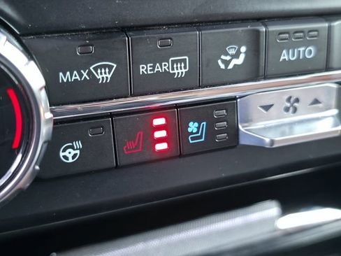 Used 2023 Ford F350 King Ranch w/ FX4 Off-Road Package image 20