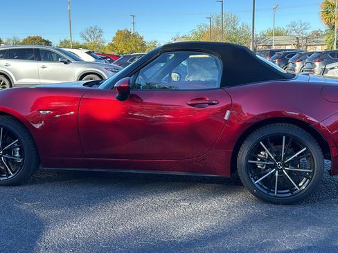 New 2025 MAZDA MX-5 Miata Grand Touring image 5