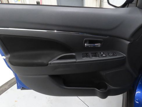 Used 2026 Mitsubishi Outlander Sport ES AWD/4WD image 10