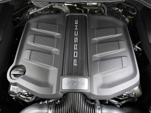 Used 2016 Porsche Cayenne S AWD/4WD image 42