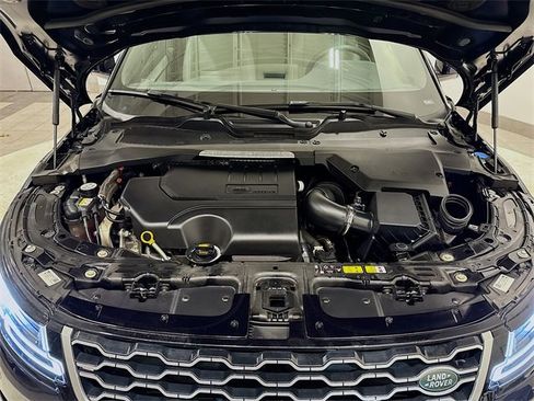 Used 2023 Land Rover Range Rover Evoque SE image 32