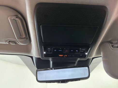 Used 2026 Toyota RAV4 Limited AWD/4WD image 35